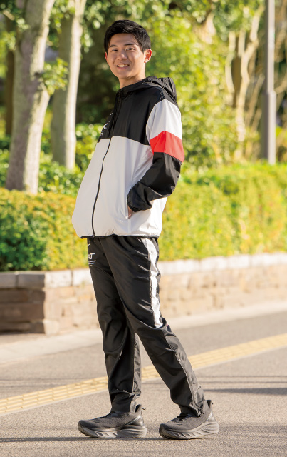 CEDAR CREST Cirrus M CHA モデル着用イメージ