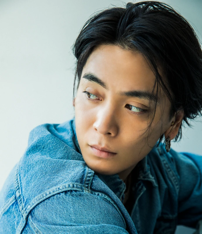 特別企画】FILA × 優里 COLLABORATION SNEAKER | 靴（シューズ