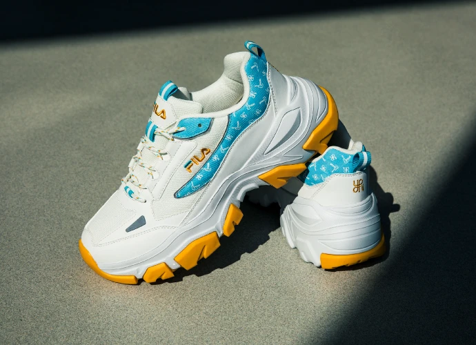 FILA×優里コラボスニーカーレディース24cm ブラック×オレンジ