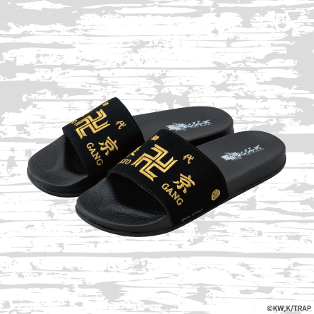 TR-1000（レディース）、TR-2000（メンズ） 両足　斜め