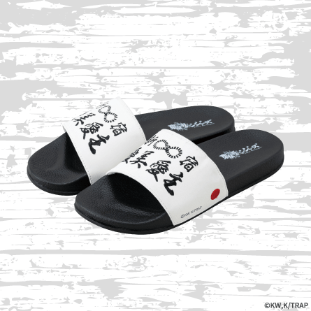 TR-1200（レディース）、TR-2200（メンズ） 両足　斜め