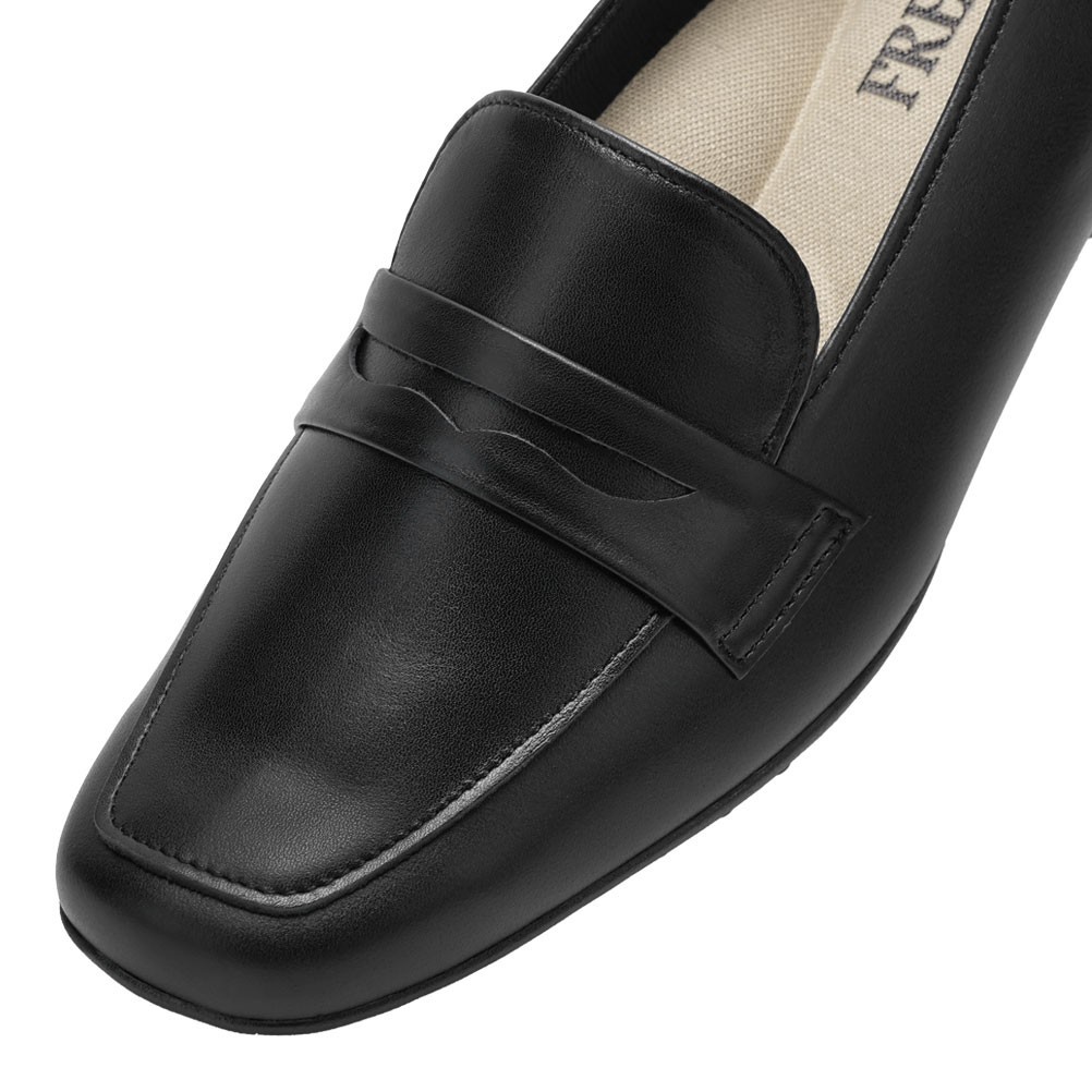 ウェッジローファーパンプス