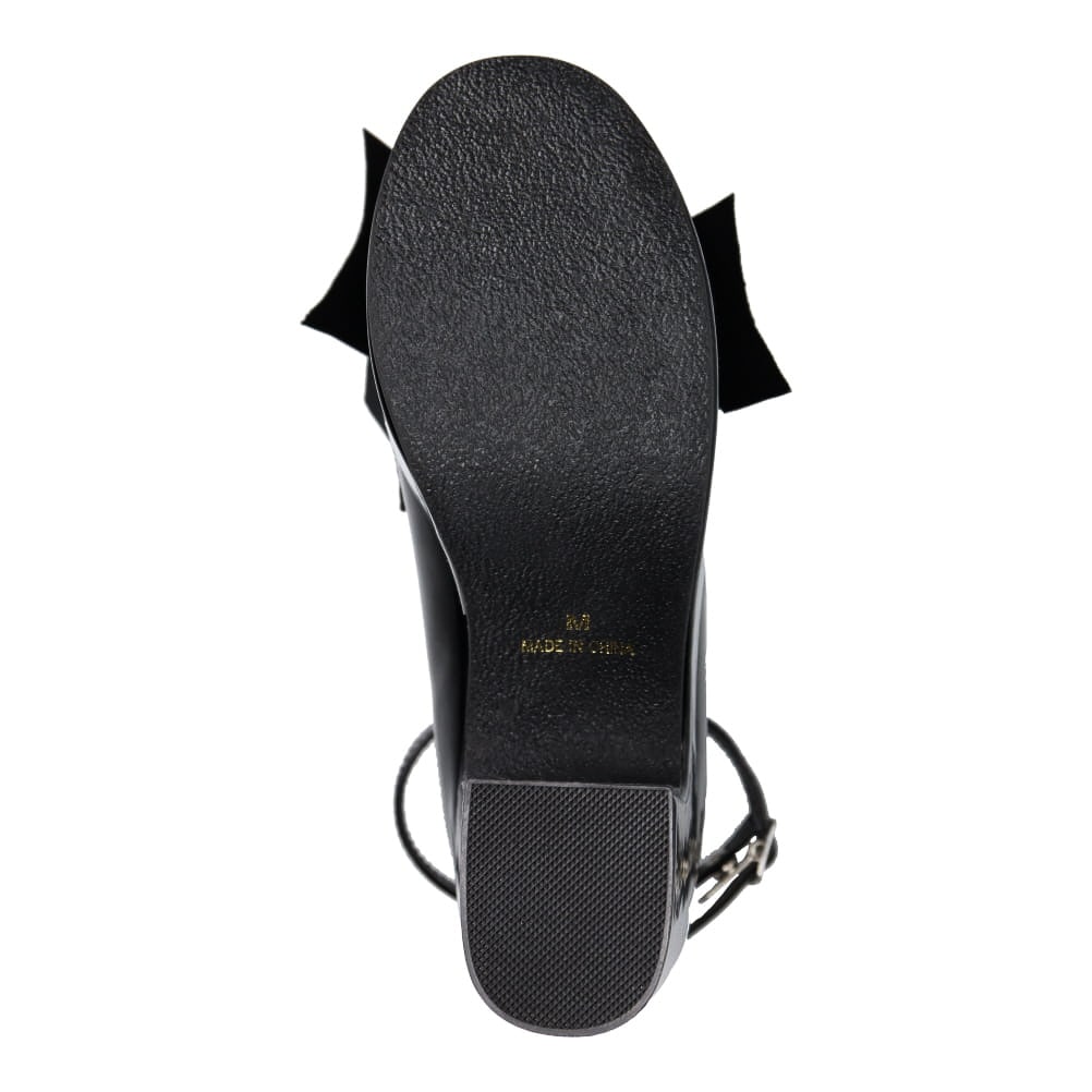 Zipper ジッパー 厚底アンクルストラップリボンパンプス レディース ブラック 靴 スニーカーの通販 Kutsu Com チヨダ公式オンラインショップ