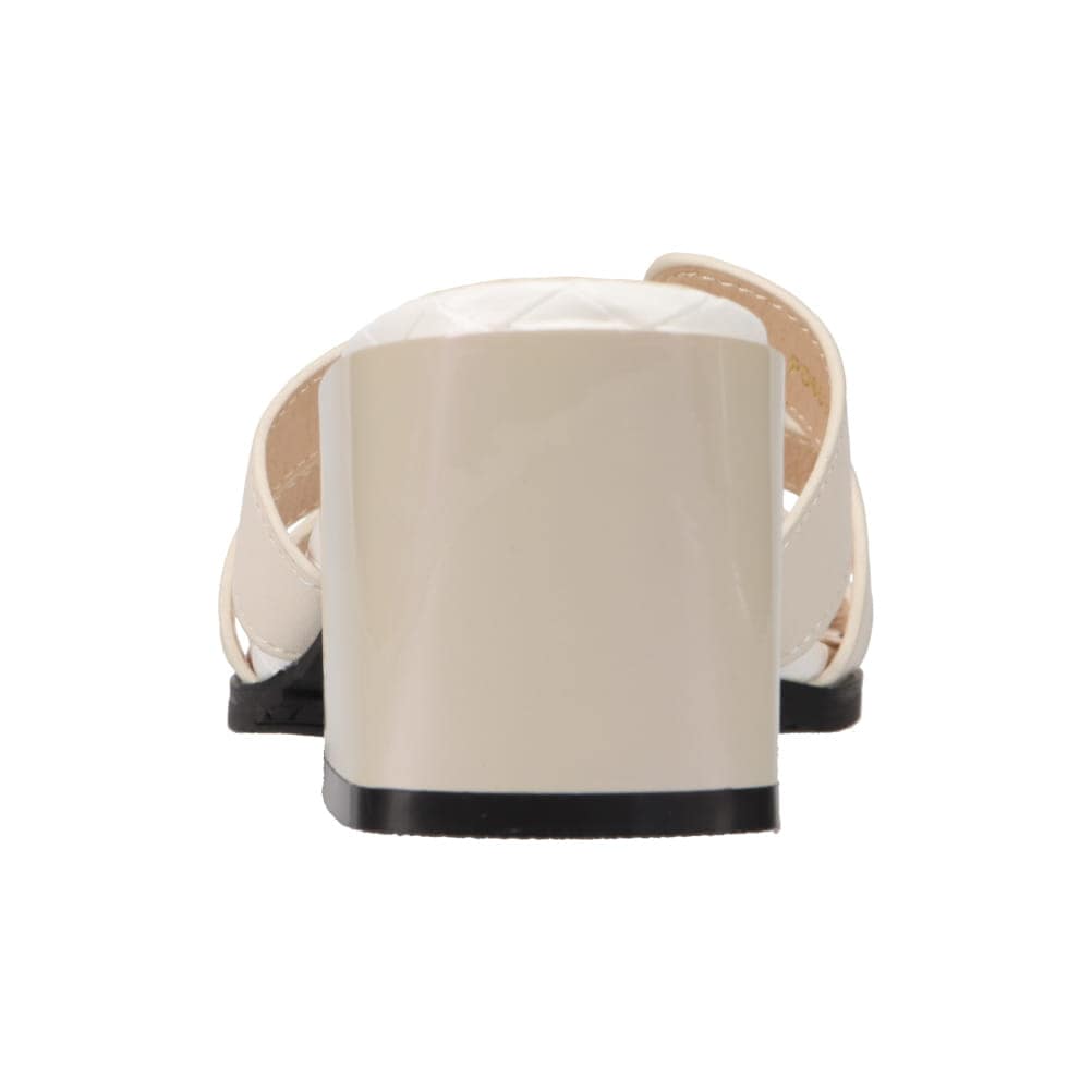 メタルバックルポイント ベルトサンダル