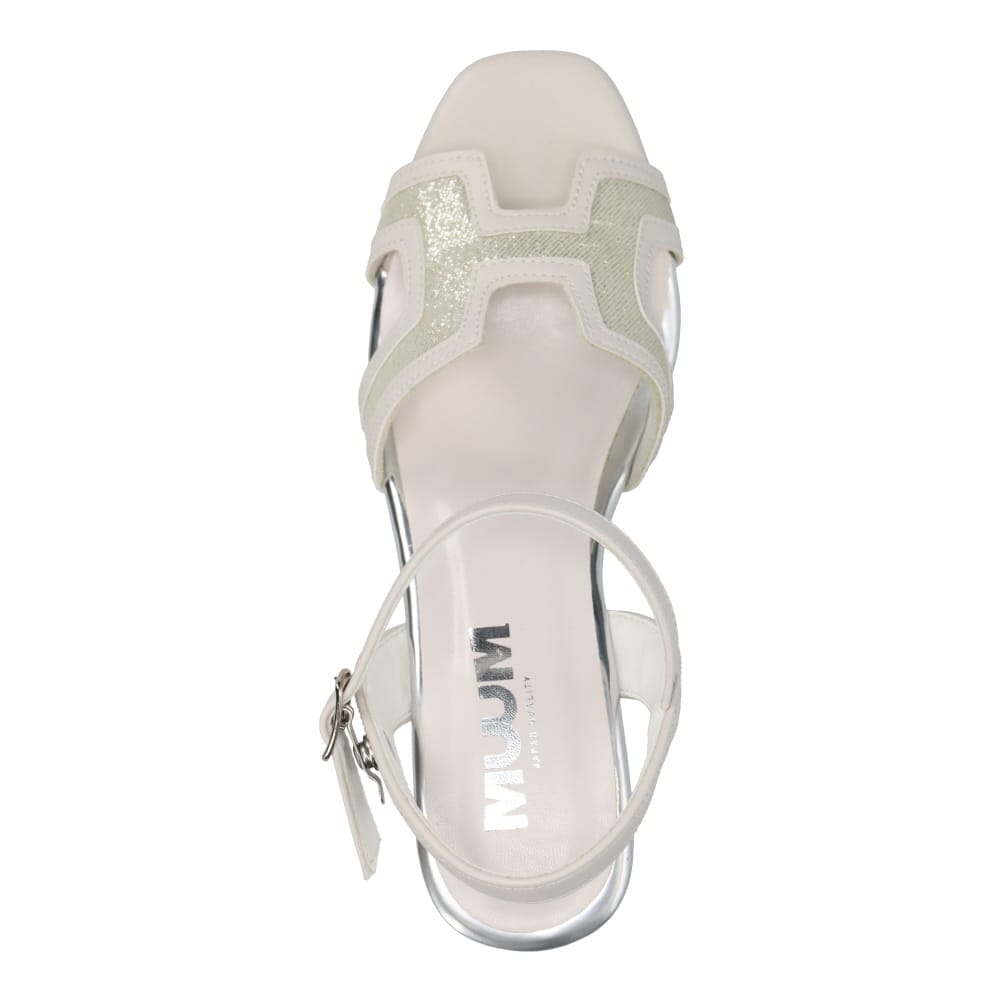 ウェッジソールサンダル