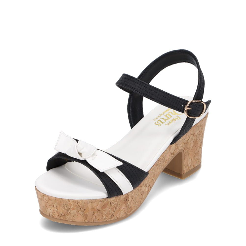 リボン付きアンクルストラップサンダル