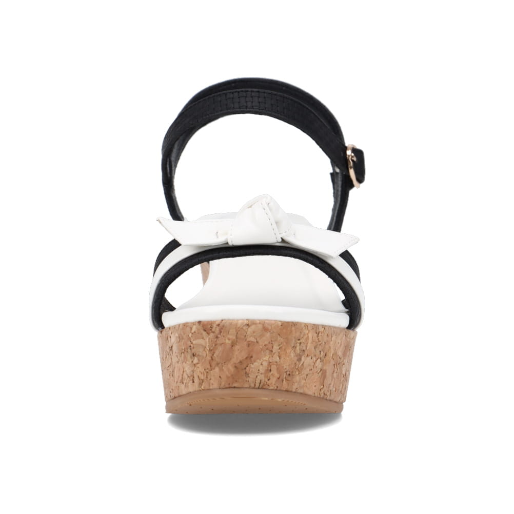 リボン付きアンクルストラップサンダル