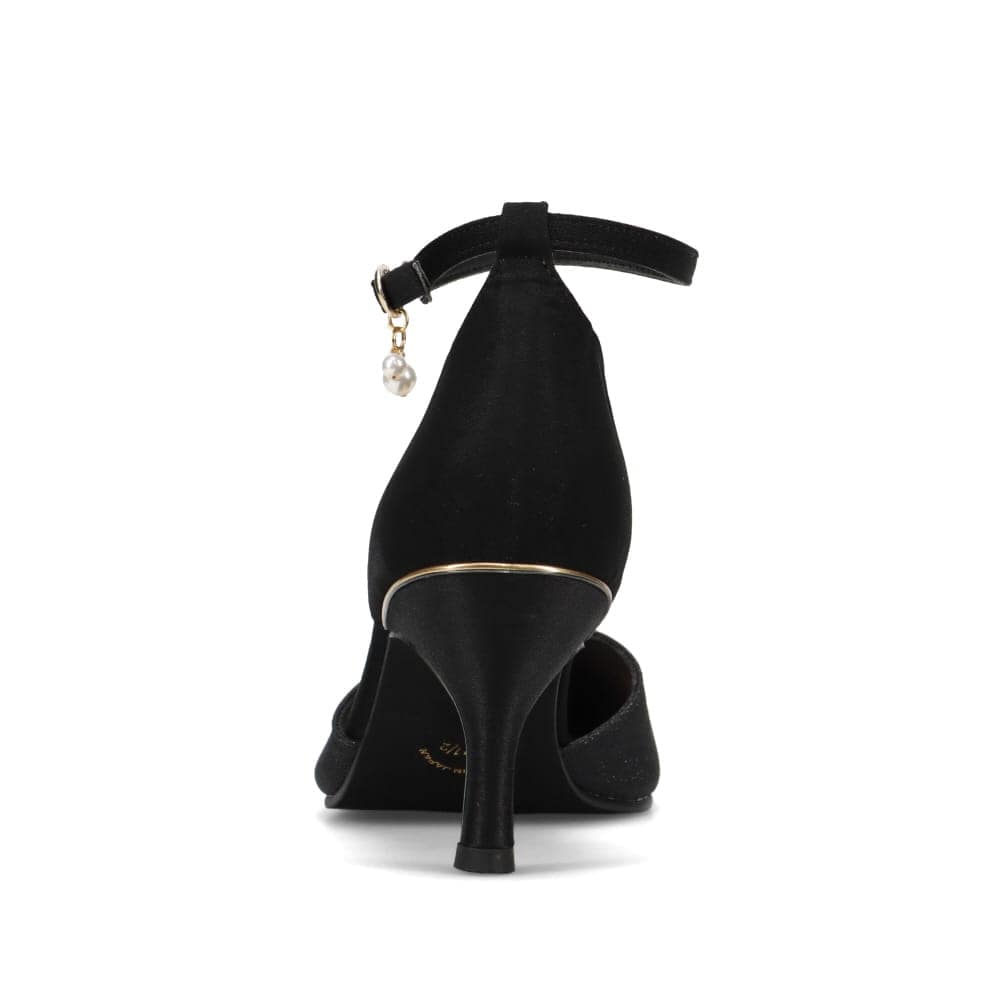 ストラップパンプス