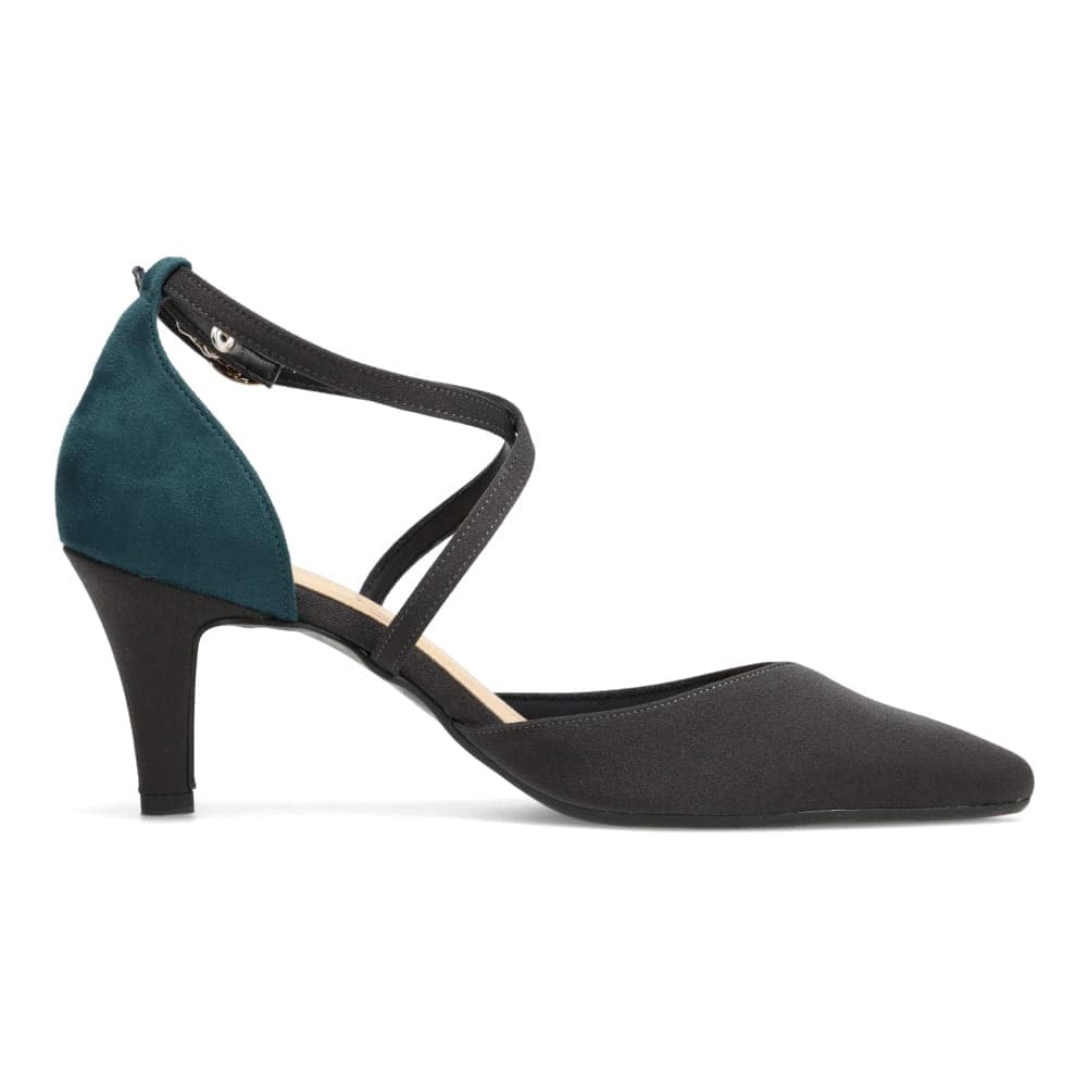 クロスストラップパンプス