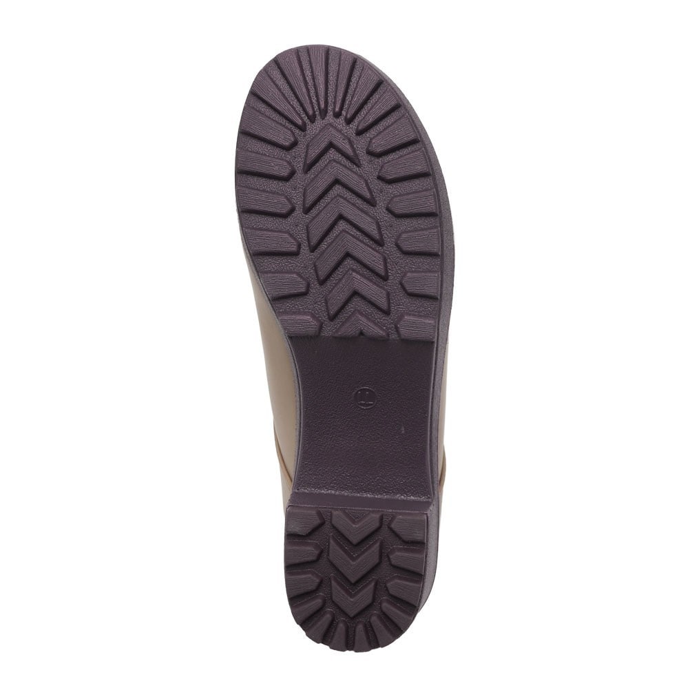 レースアップカジュアルシューズ