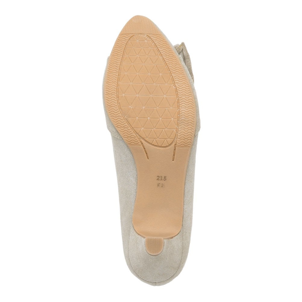 リボンパンプス