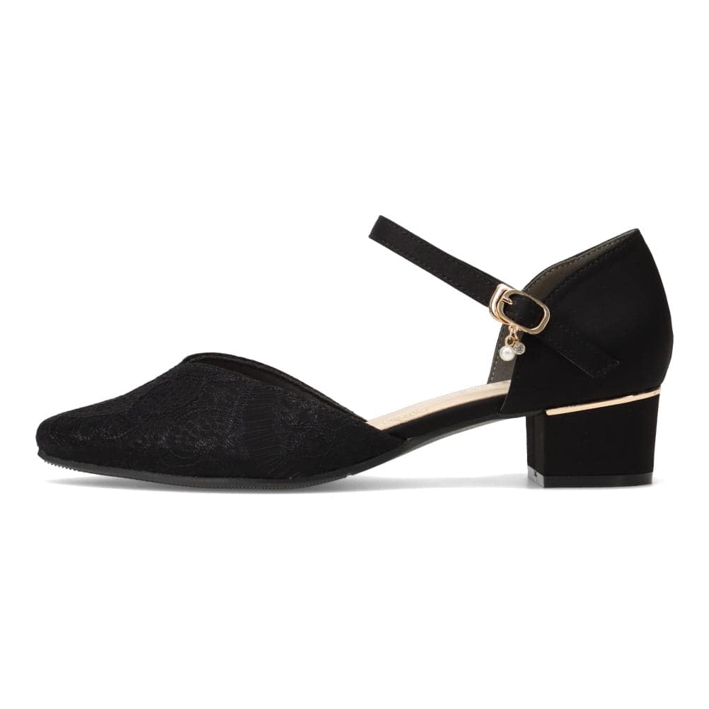 チャーム付きアンクルストラップパンプス