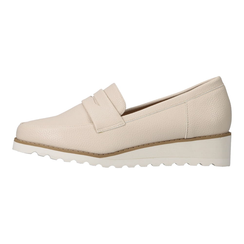 厚底ローファー