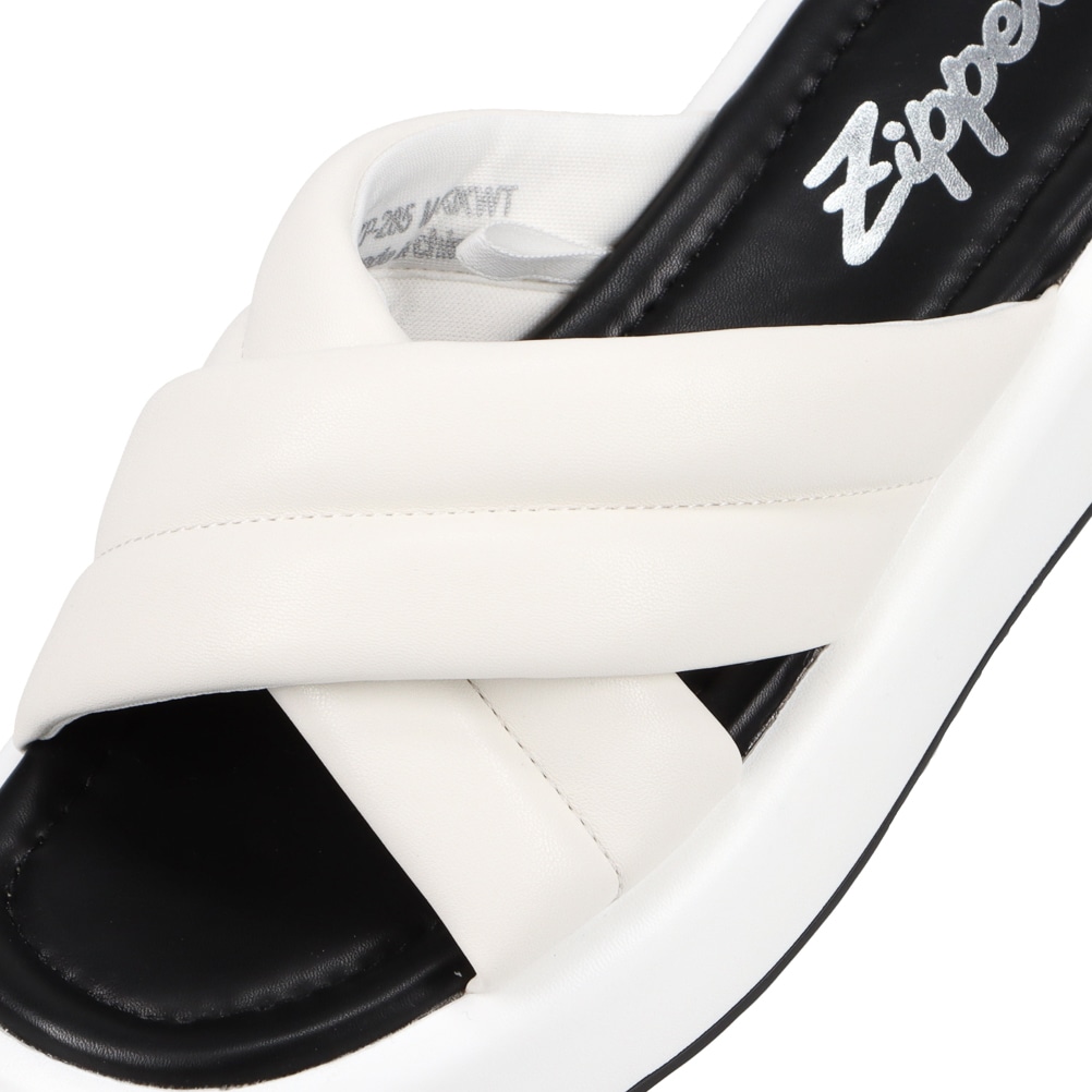 ボリュームパデットサンダル