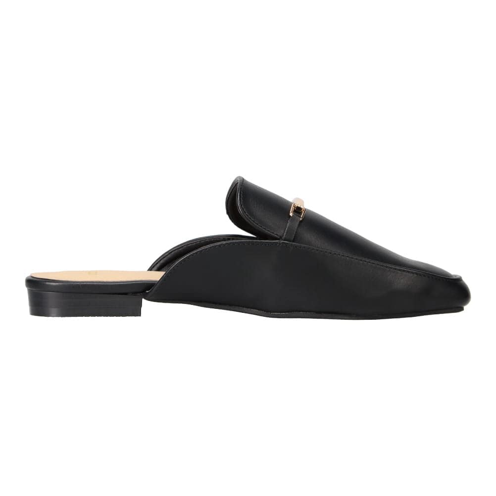 ビット付きローファーサンダル