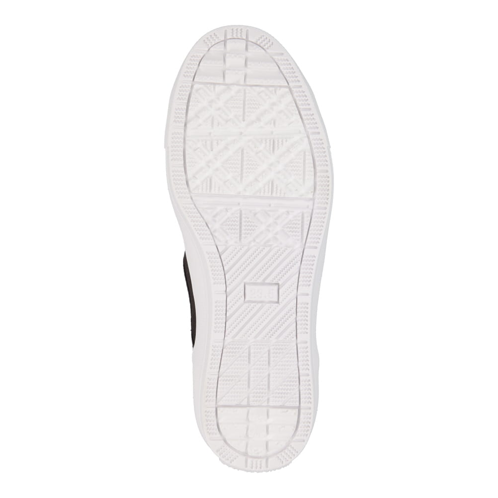 カジュアルスニーカー