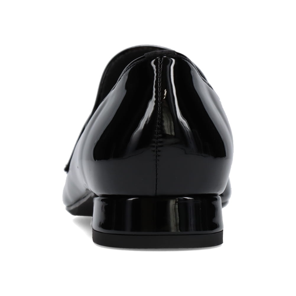 ローファーパンプス