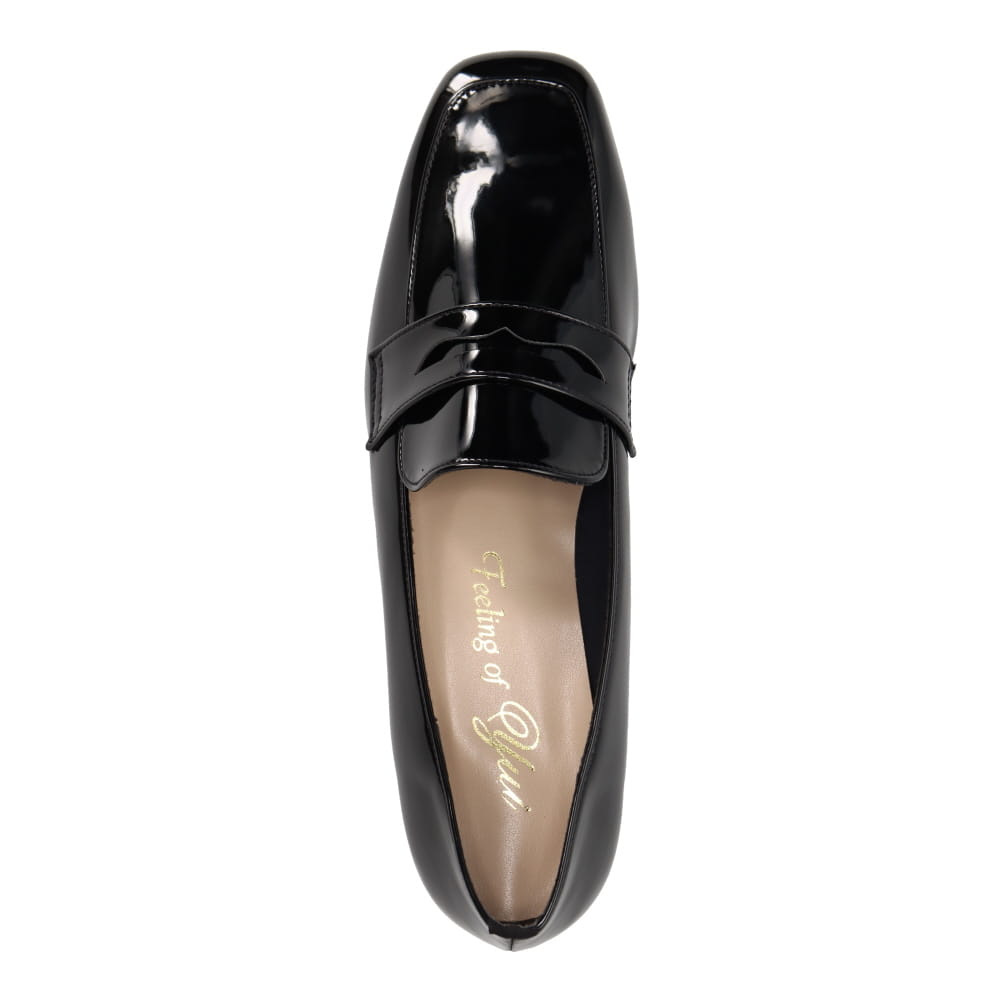 ローファーパンプス