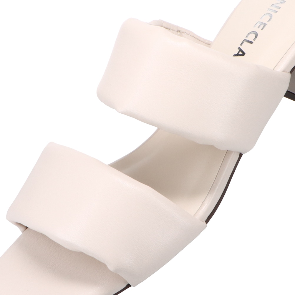 パデッドサンダル