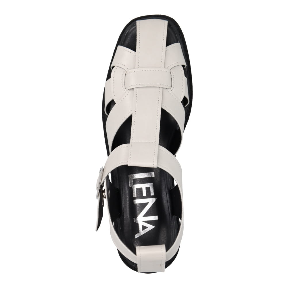 グルカサンダル