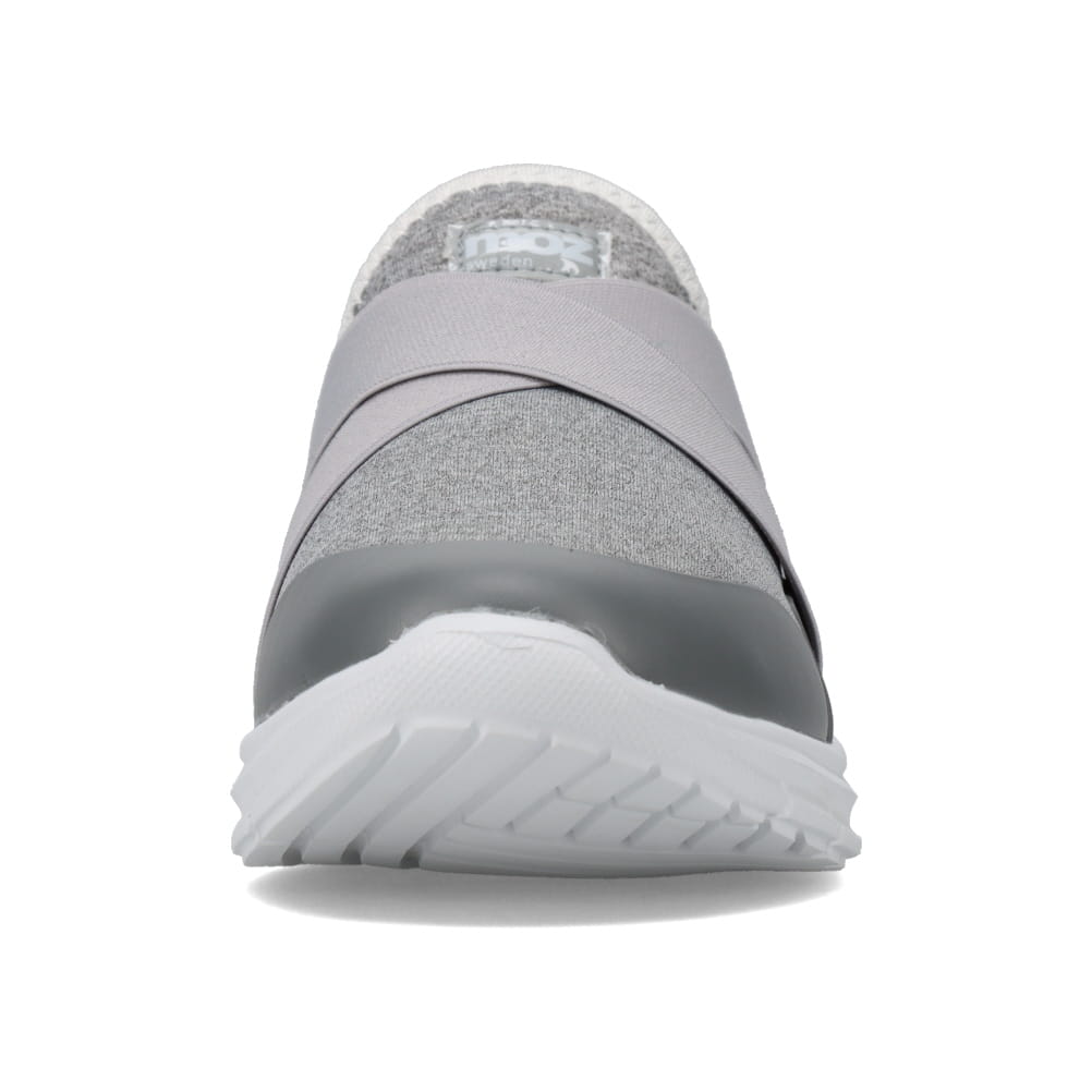 スリッポンスニーカー