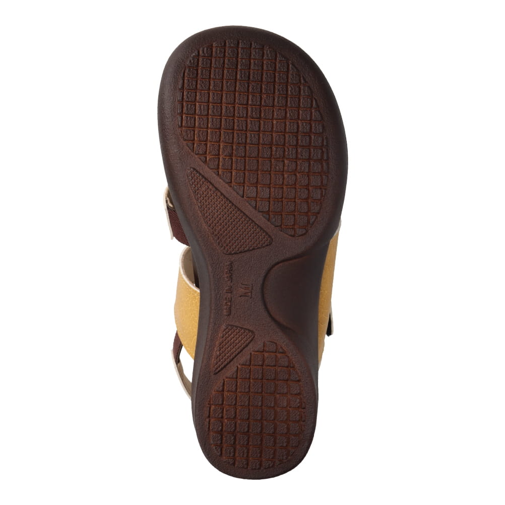 クロスベルトウェッジサンダル