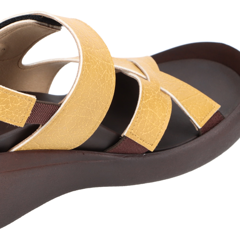 クロスベルトウェッジサンダル