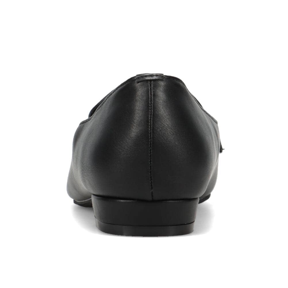 ポインテッドトゥビットローファー