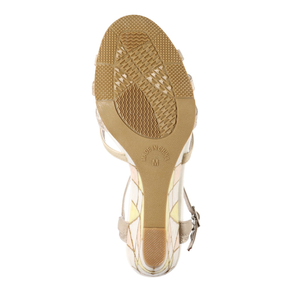 アンクルストラップパンプス