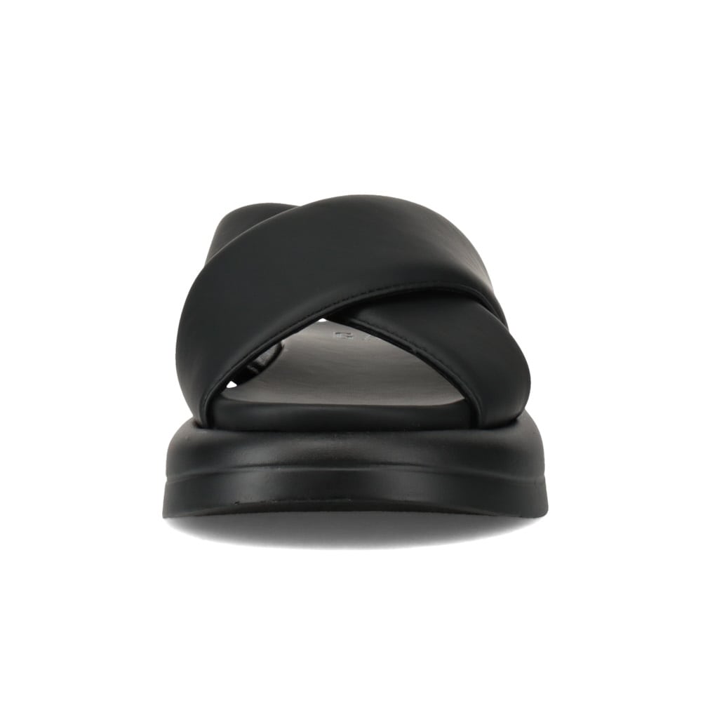 クロスベルトサンダル