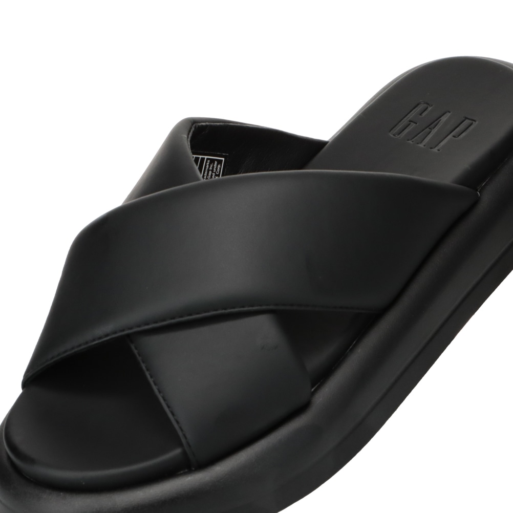 クロスベルトサンダル