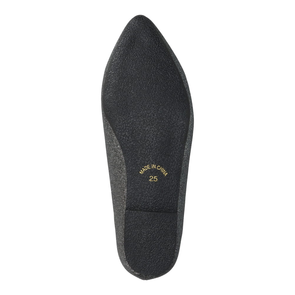 ポインテッドトゥ フラットパンプス