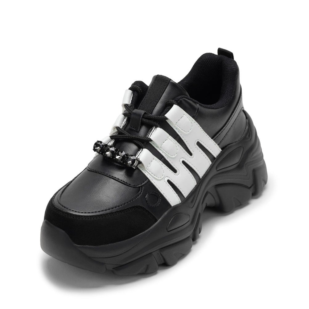 【値下げ】STACCATO ビジュー付きブラックスニーカー 240 STACCATO ビジュー付きブラックスニーカー - メルカリ