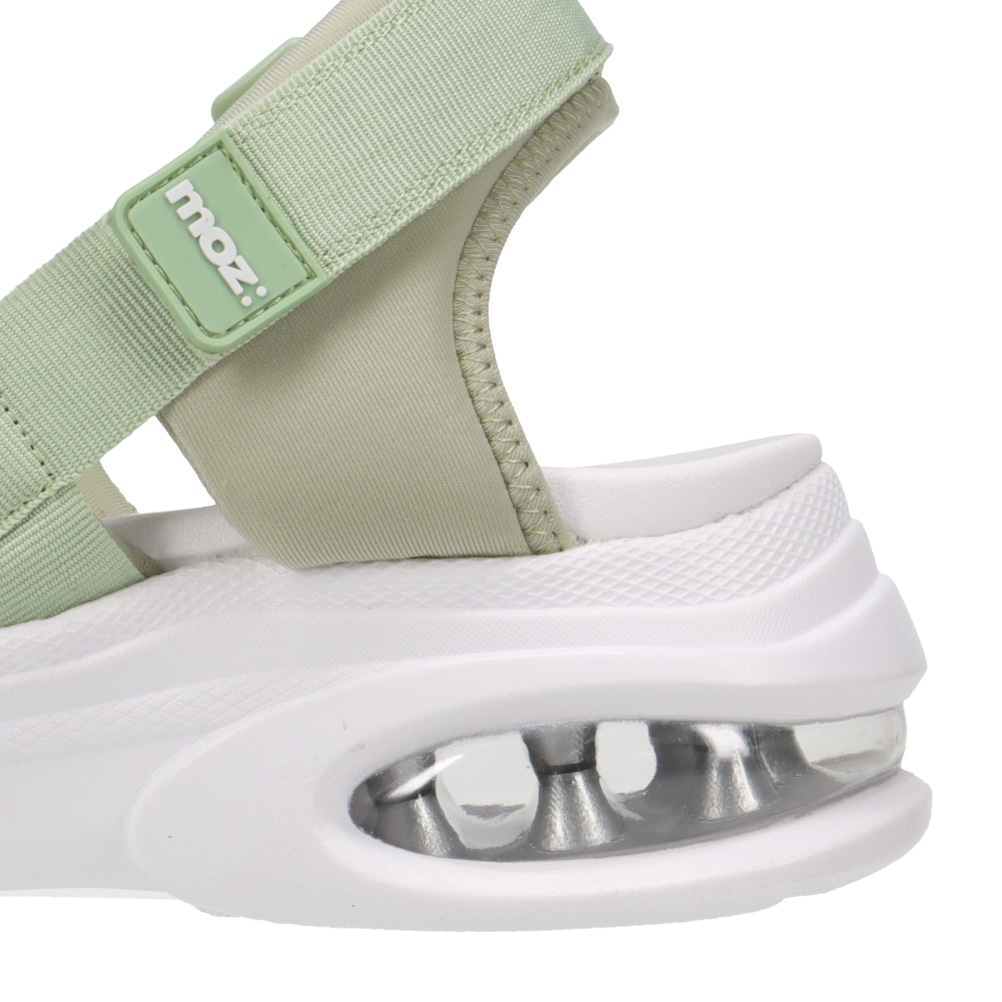 エアー入りスポーツサンダル