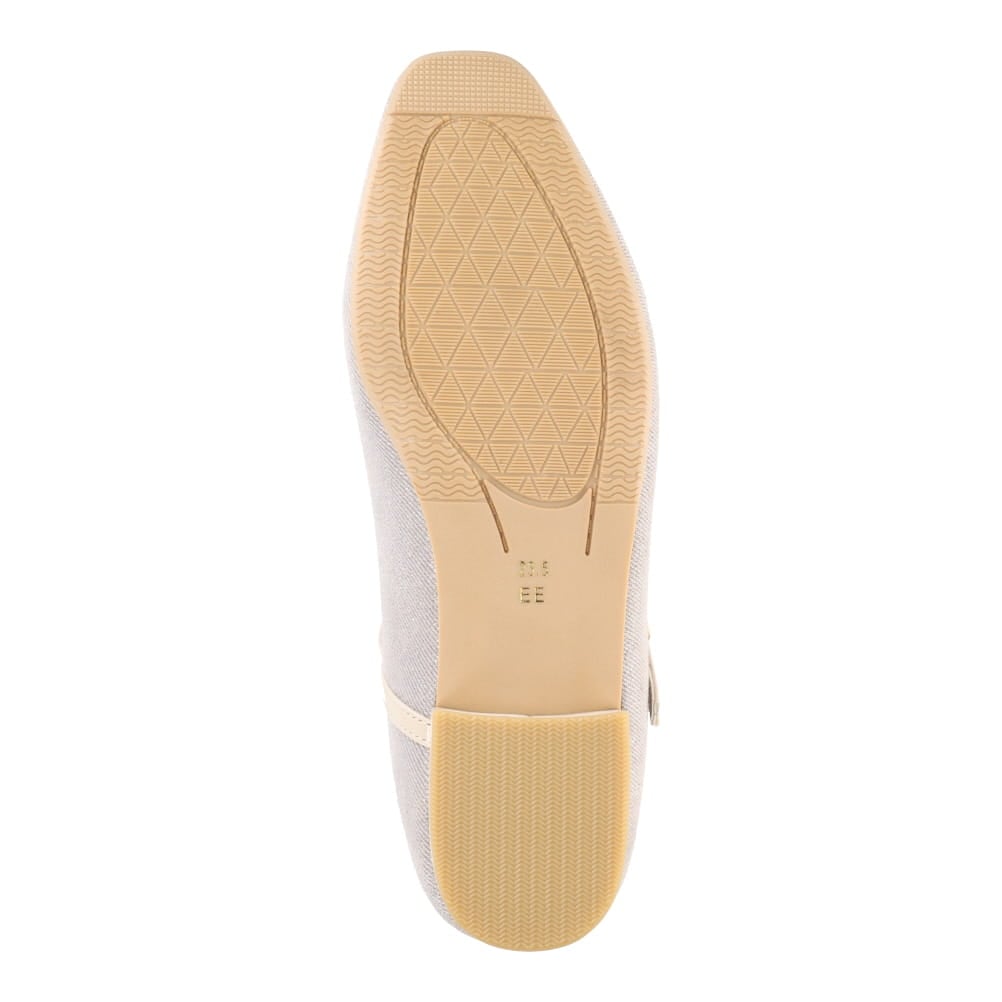 ストラップパンプス