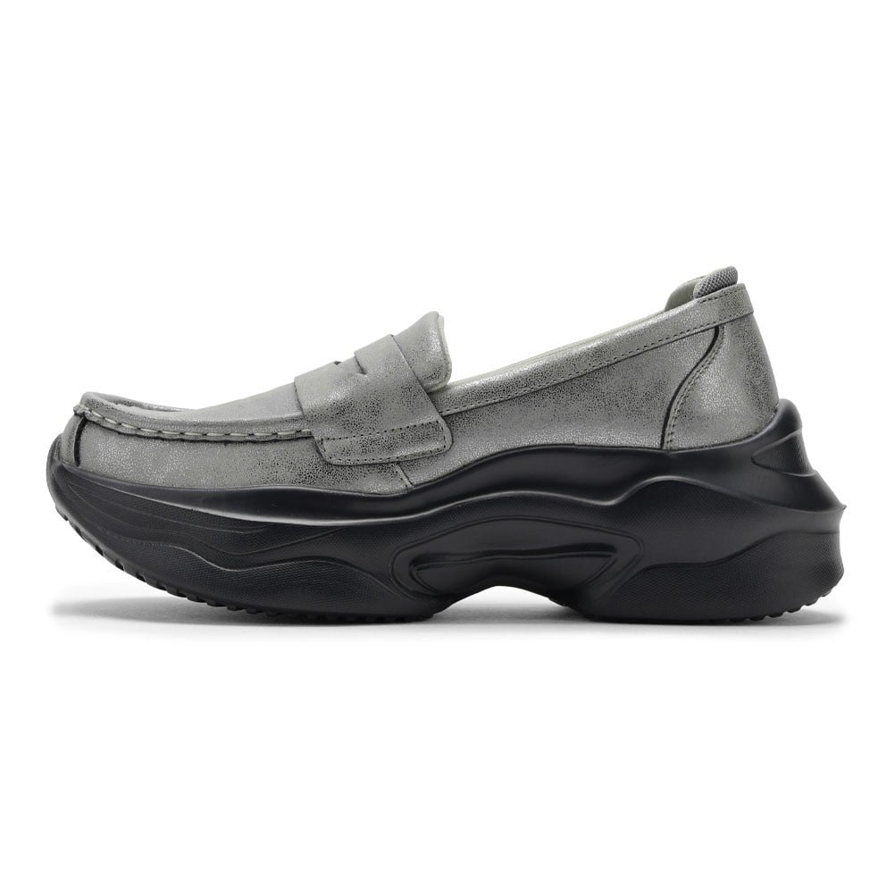 厚底コインローファー