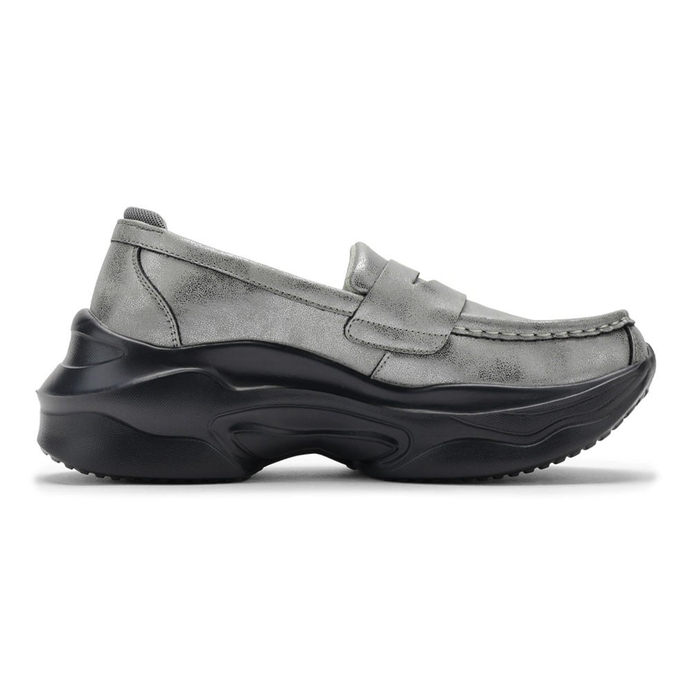 厚底コインローファー