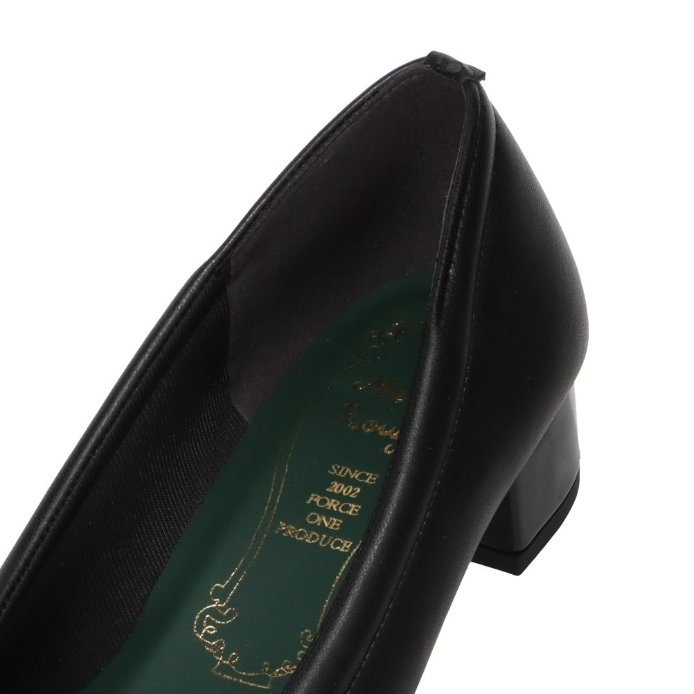 リボン付きパンプス