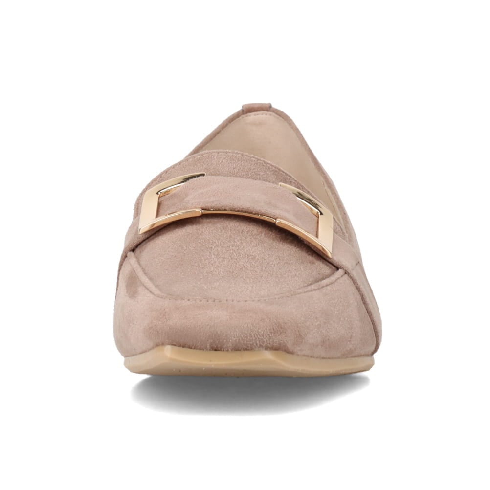 スクエアトゥローファー