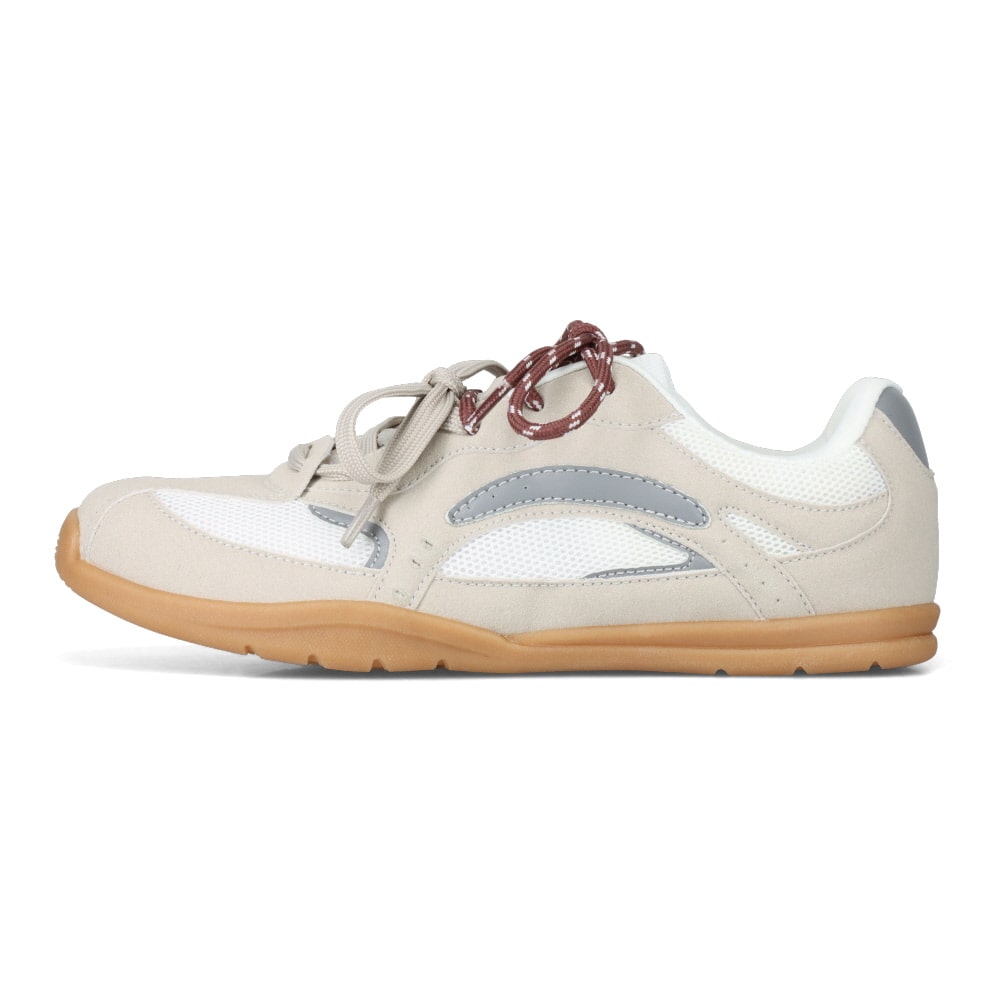 ロープロファイルスニーカー