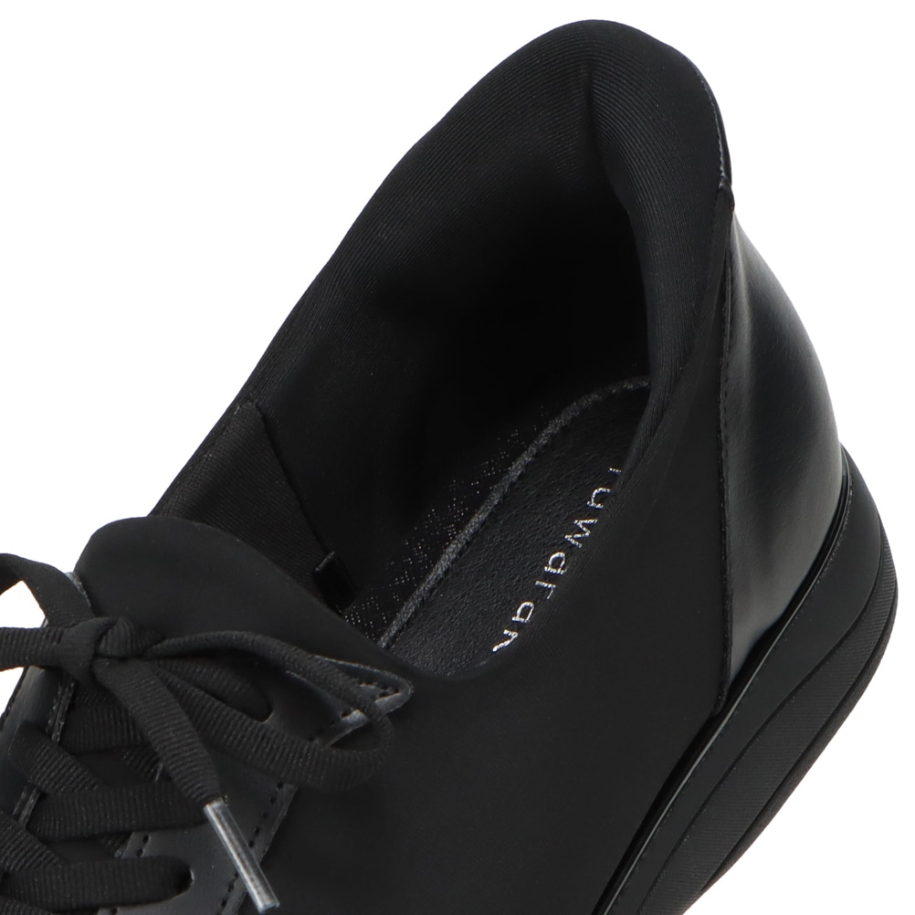 スパットシューズ 手を使わずに履ける