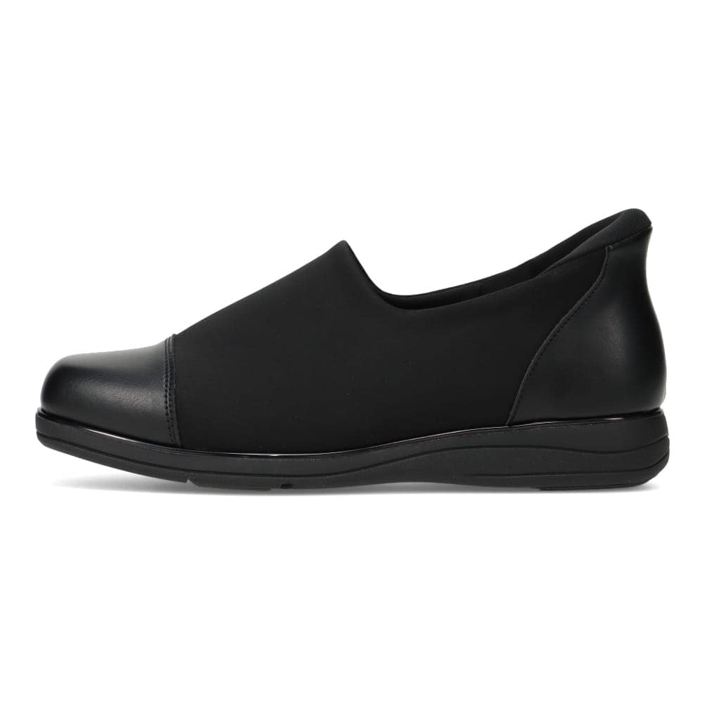 スパットシューズ 手を使わずに履ける