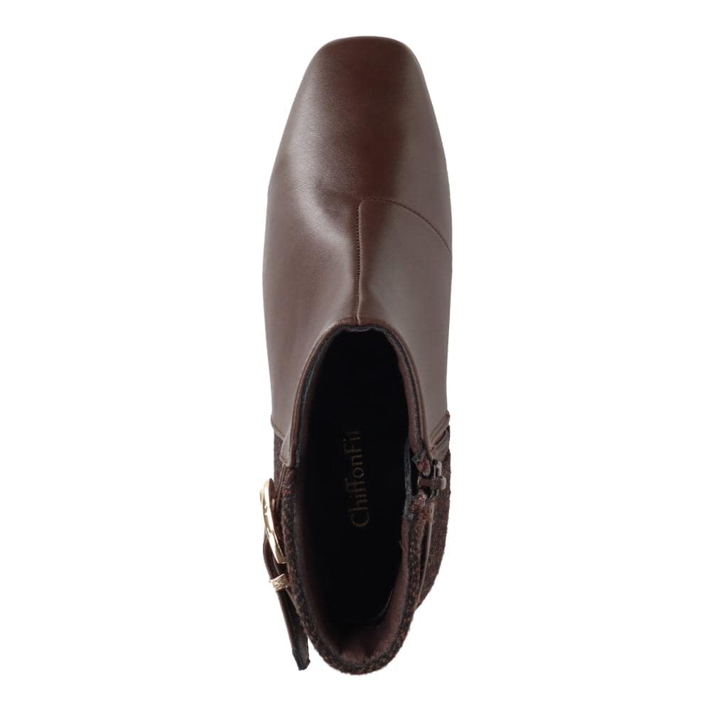 ゴールドバックルショートブーツ