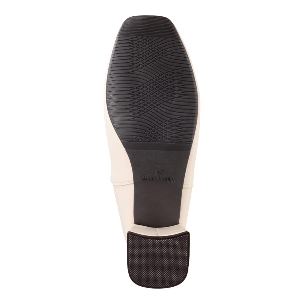 ヒールアップニットブーツ