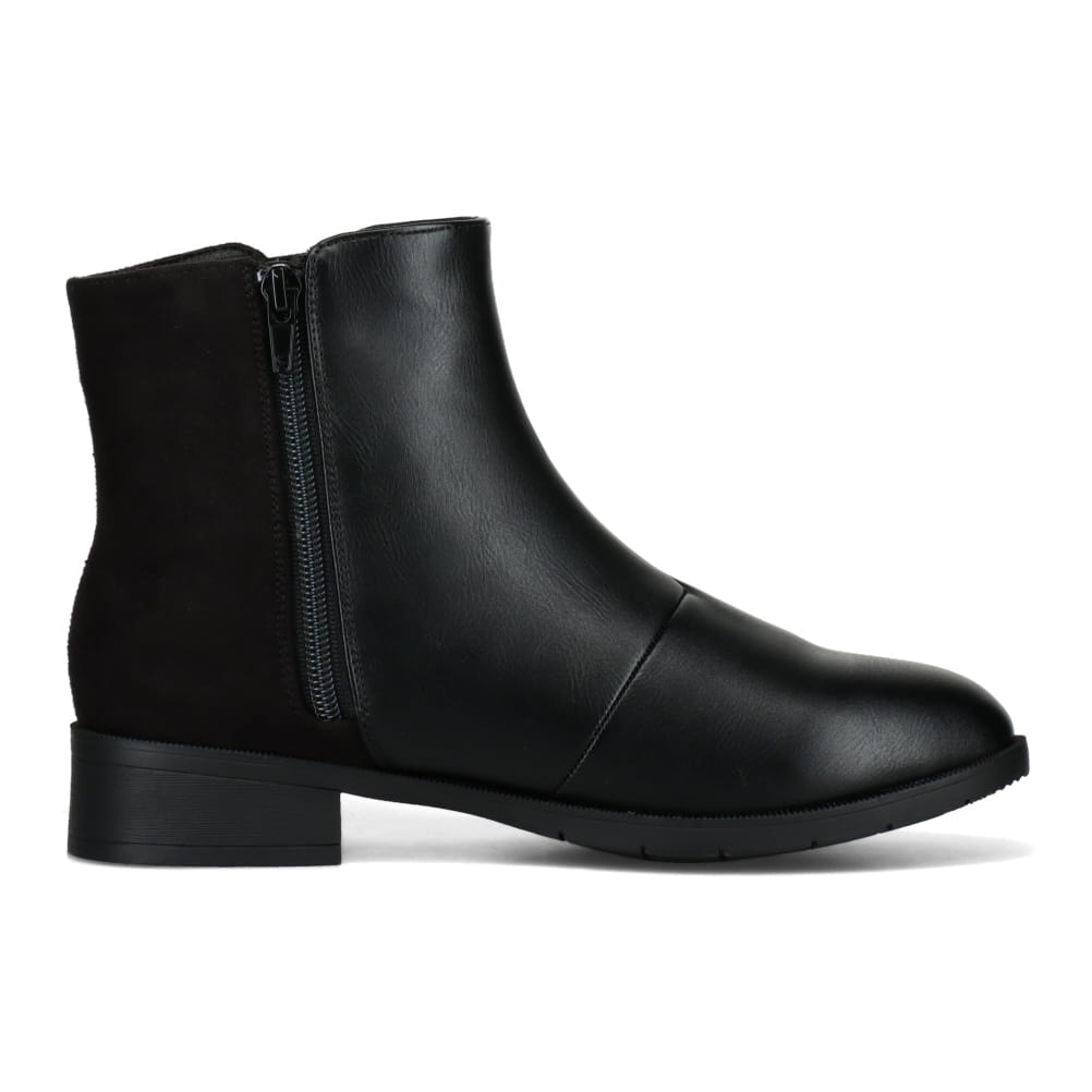 ショートブーツ