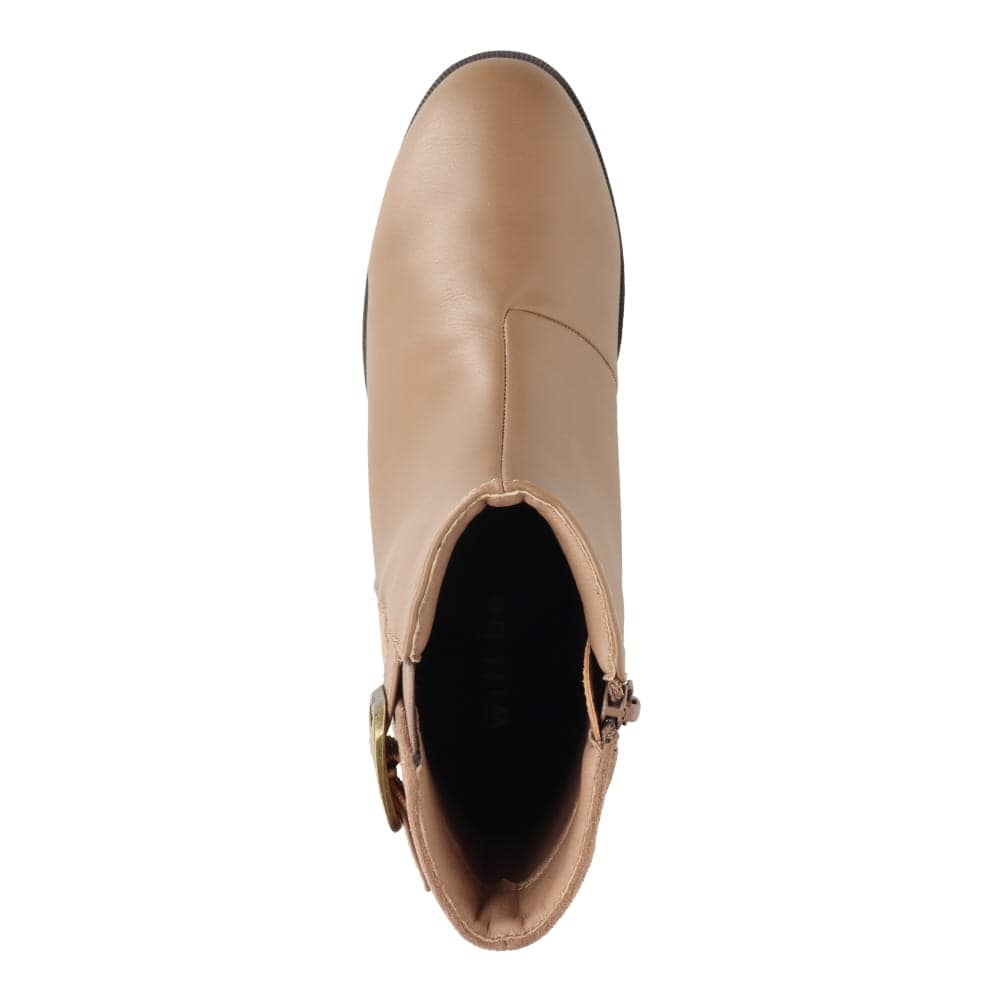 ショートブーツ