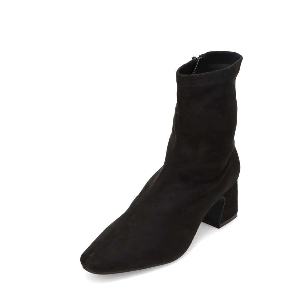 ポインテッドスクエアトゥブーツ