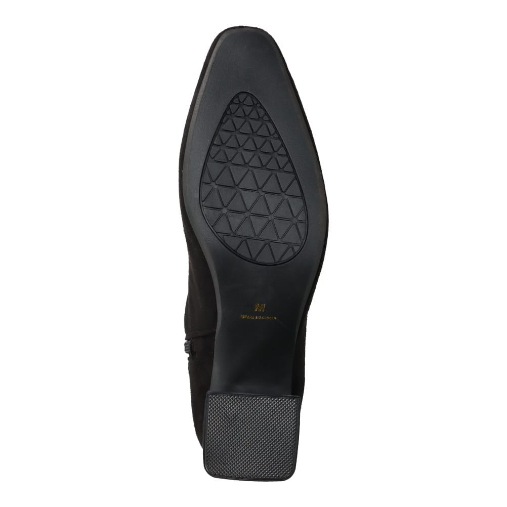 ポインテッドスクエアトゥブーツ