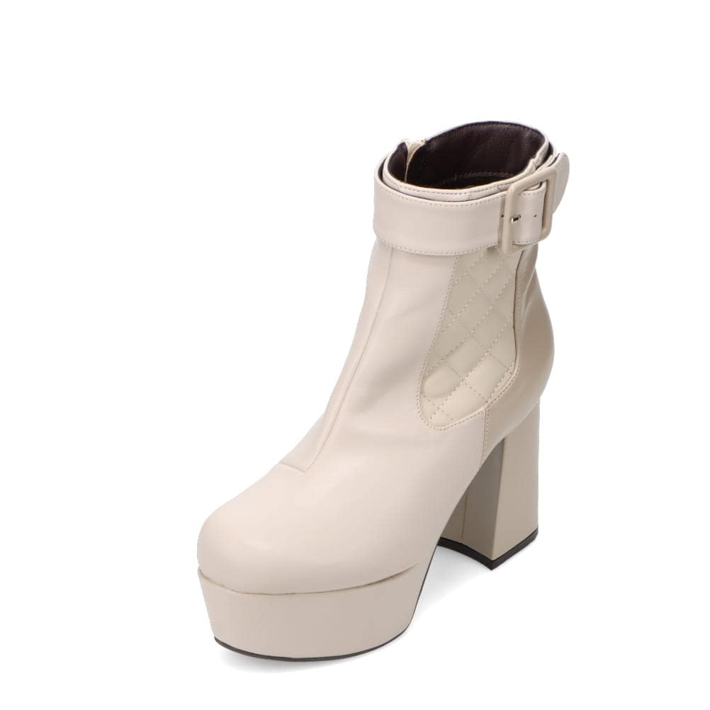 チャンキーヒールブーツ