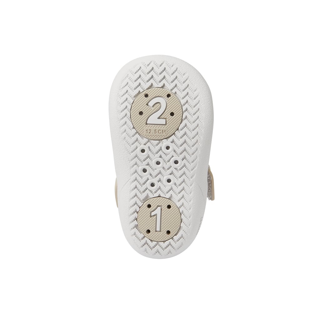 ウォーターシューズ